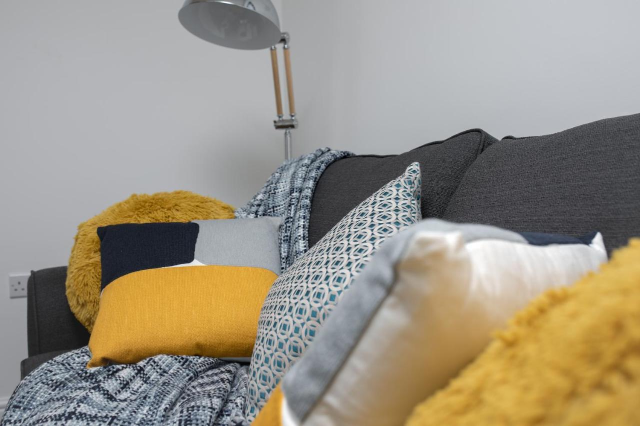 Kvm - City Apartments - Contractors - Town Centre By Kvm Stays Πήτερμπορο Εξωτερικό φωτογραφία
